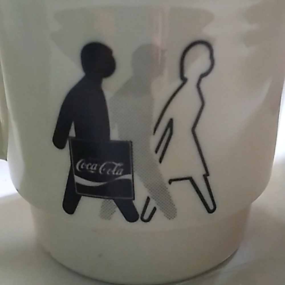 Vintage coca cola coffee mugs